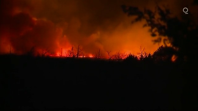 An estimated 580 homes, a hotel and a shopping center have burned MarshallFire