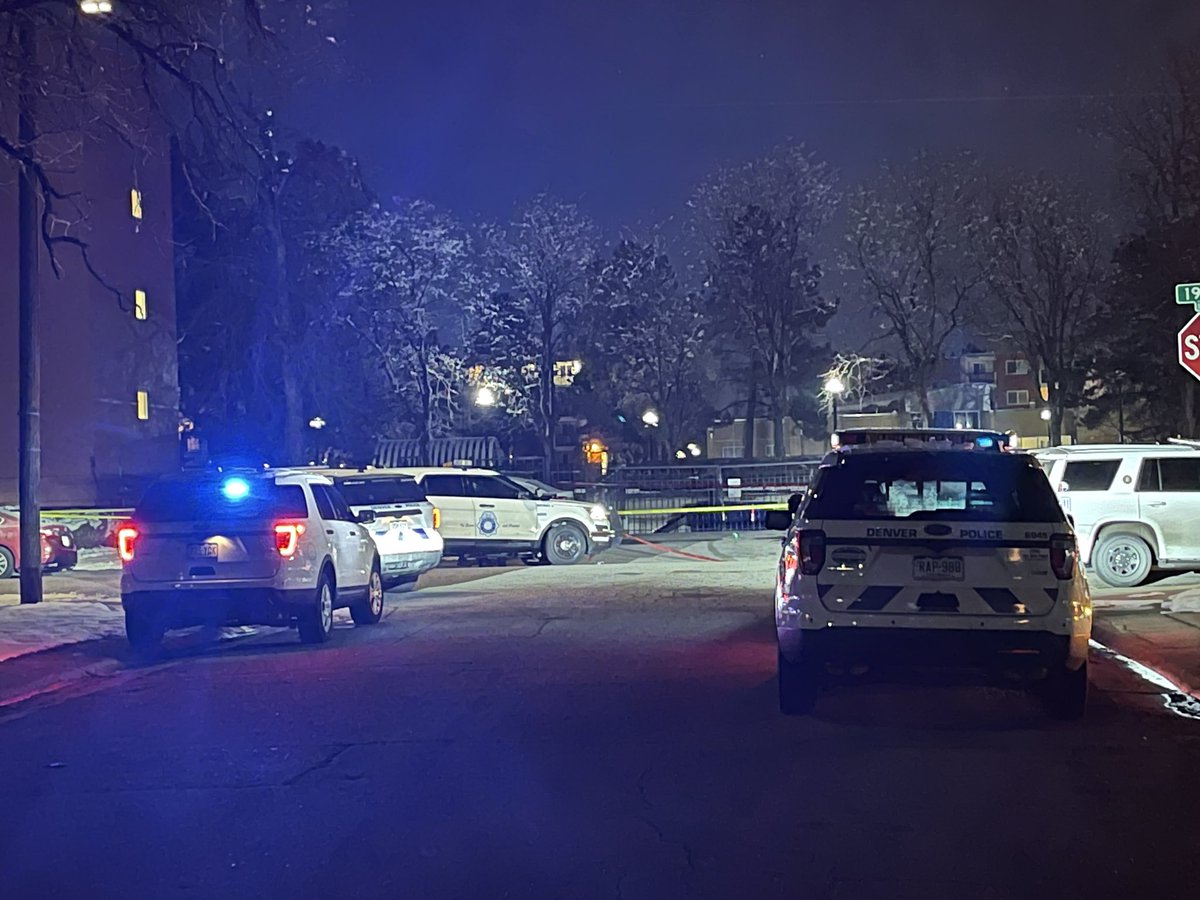 @DenverPolice investigating a shooting in the 8000 blk of E 19th. Victim transported, their condition is unknown