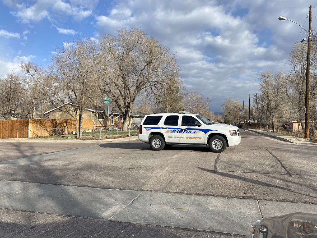 Anyone living near or in the 1000 block of Maxwell Street are being asked to shelter in place while the El Paso Sheriffs Office is continuing to search for a shooting suspect. The intersection of B Street and Hwy 85 is blocked off with a  section of Maxwell St