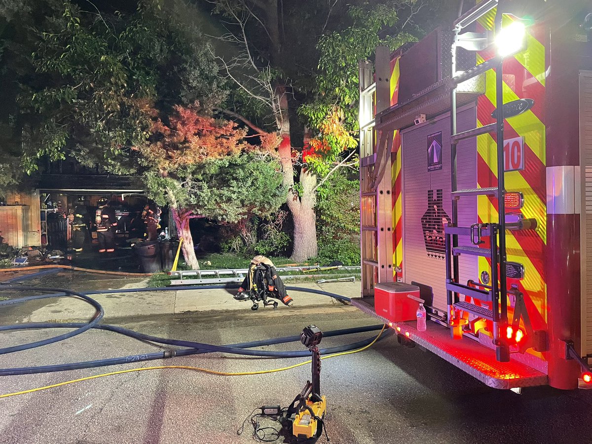 WMFR on scene of a structure fire in the 4400 block of S. Van Gordon Way. Fire started on outside of home, moved up the front into one bedroom. Significant damage to exterior & bedroom, family &amp; two dogs escaped before crews arrived. No injuries. Cause is under investigation