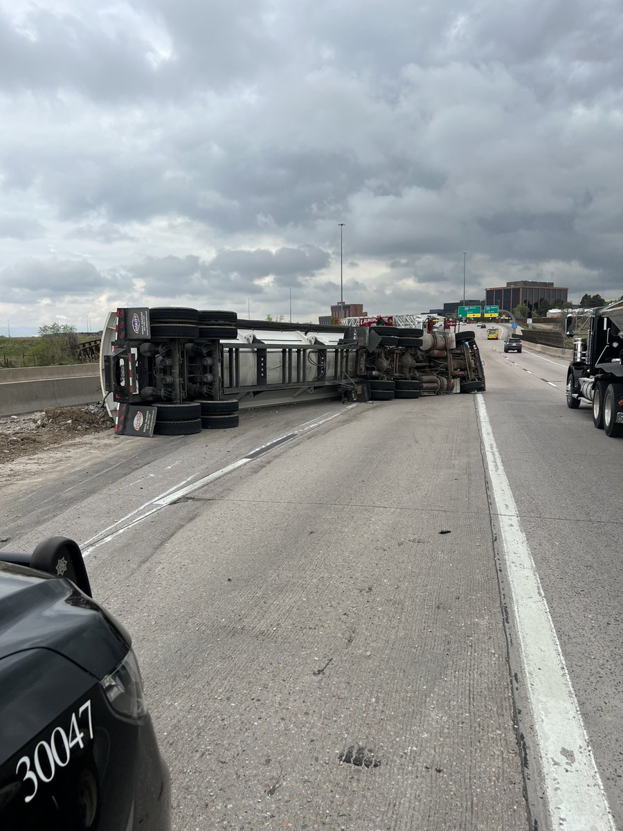 APD Traffic Alert Officers are responding to a crash on Parker Rd. Northbound Parker is shutdown and all lanes are being diverted to Hampden Rd. A semi-truck lost control and rolled over on the roadway. Two other vehicles were impacted, all adults involved. No injuries reported 